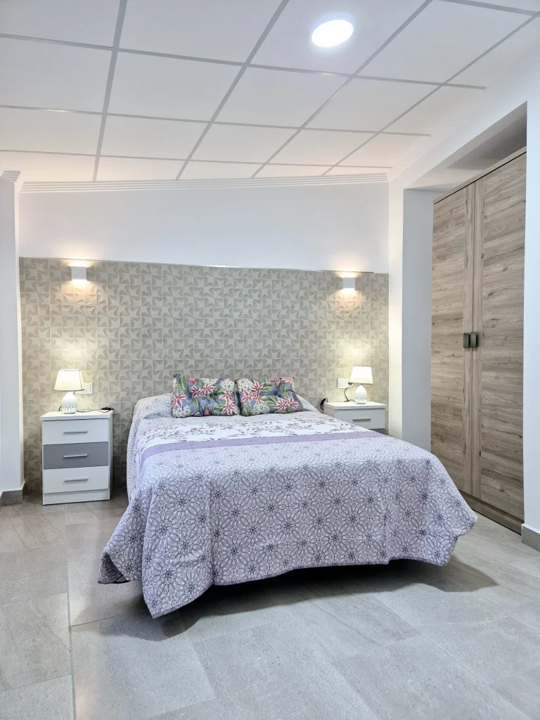 ALOJAMIENTOS FALLA (2)